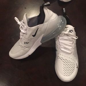 Nike Shoes - Men’s nike airmax 270 sz 8. Worn one time Nike Shoes - Men’s nike airmax 270 sz 8. Worn one time